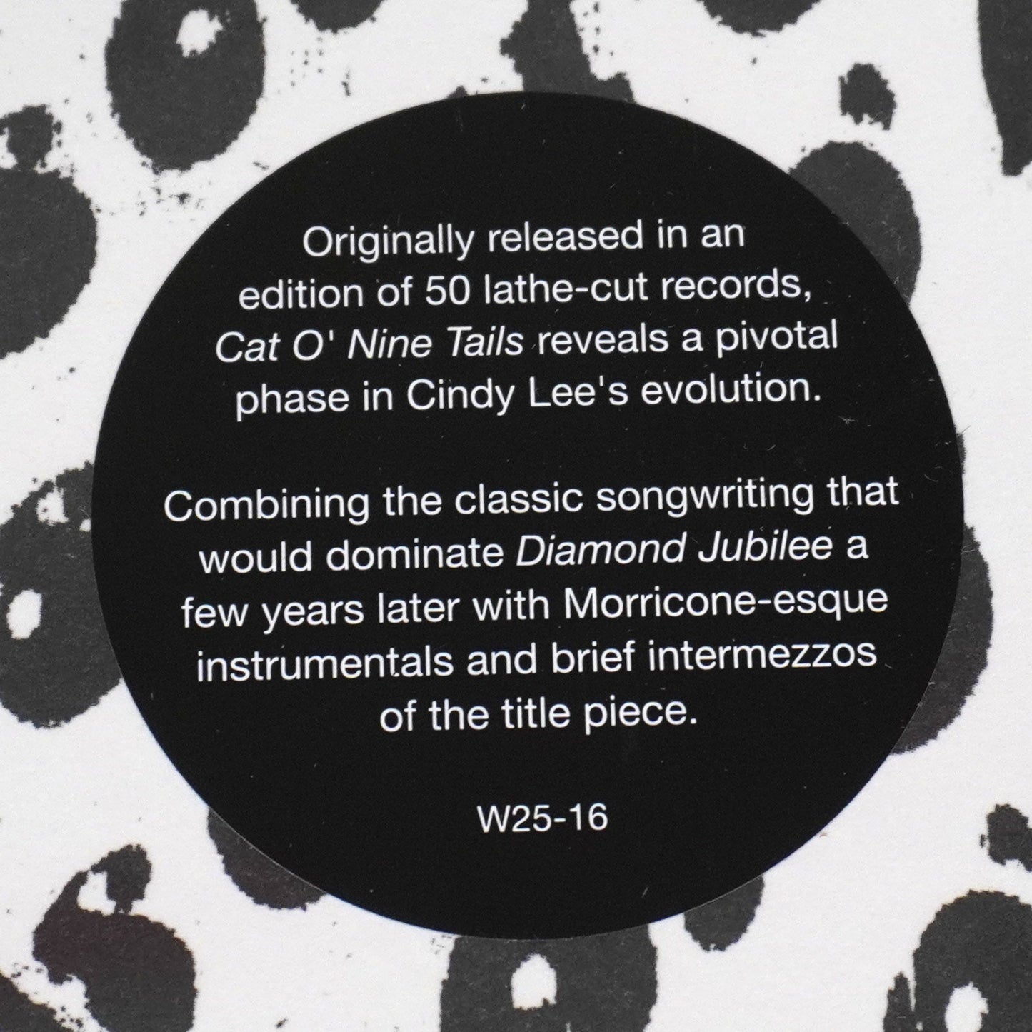 Cindy Lee: Cat O' Nine Tails Vinyl LP { vinyl }