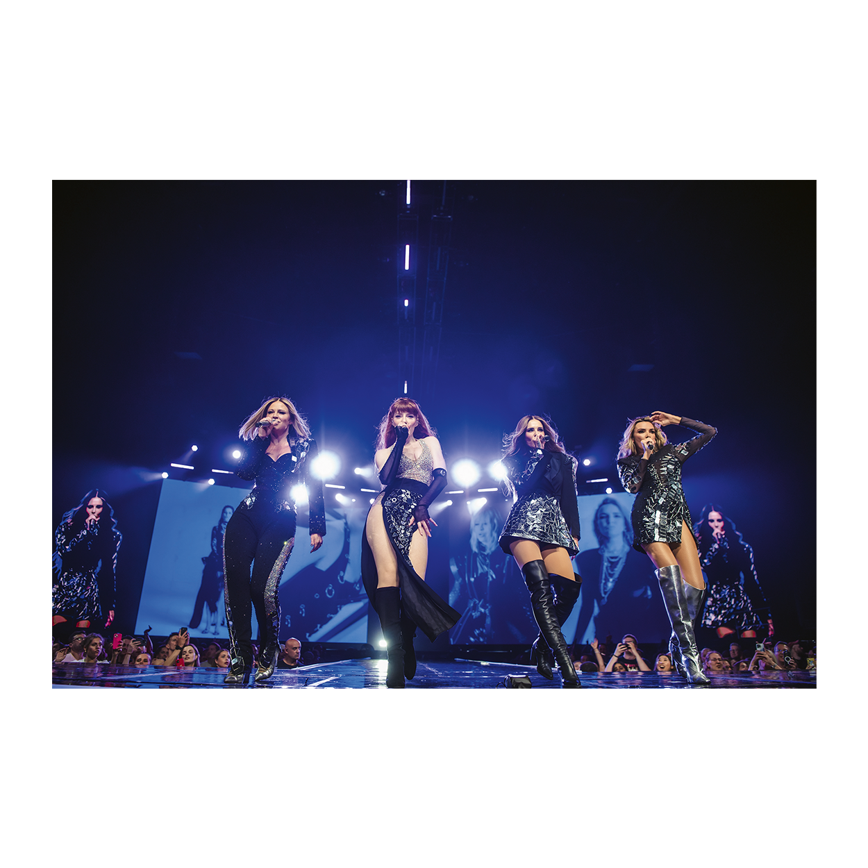 The Girls Aloud Show: Deluxe Edition Boxset { vinyl }