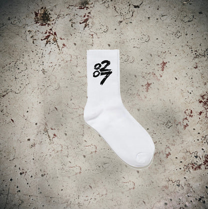 0207 Logo White Socks { vinyl }