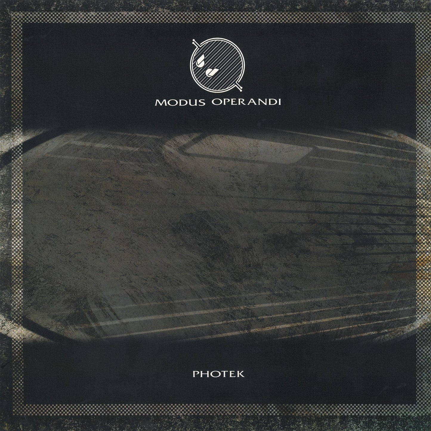Modus Operandi: Vinyl 3LP { vinyl }