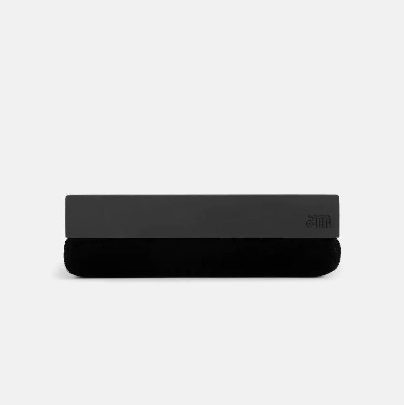 Velvet Brush { vinyl }
