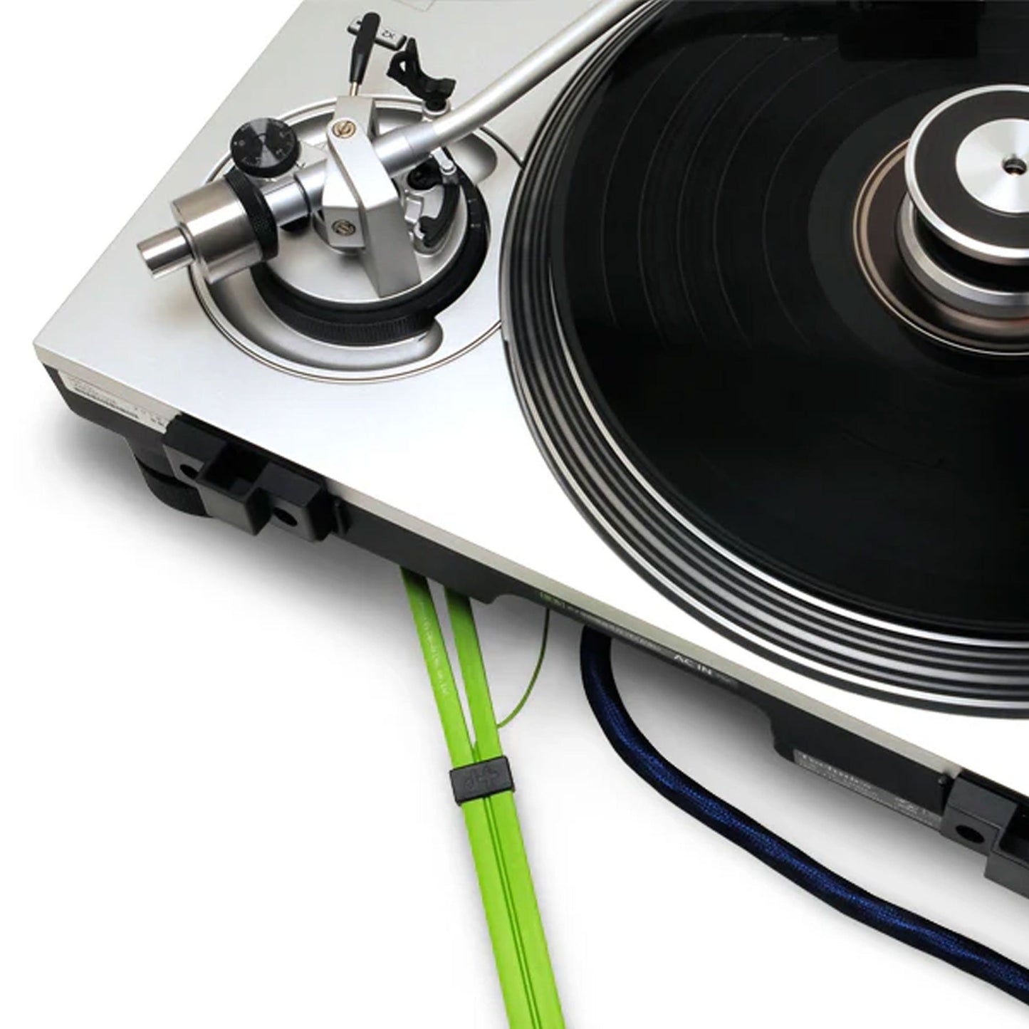 Oyaide: NEO d+ Premium RCA + Ground Turntable Cable - 1.0M